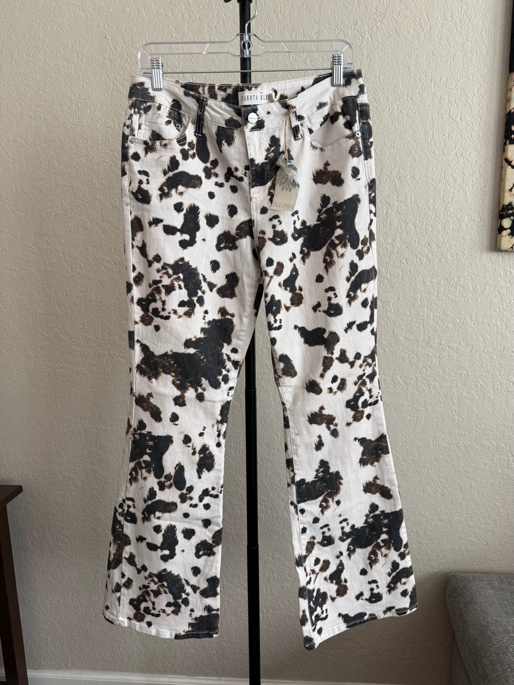 Dakota Blue Ivory & Black Cowprint Flare Jeans - 7/28 - Picture 2 of 8